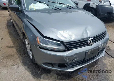 2013 Volkswagen Jetta 2.0L S из США, поврежденный, VIN 3VW2K7AJ7DM213501